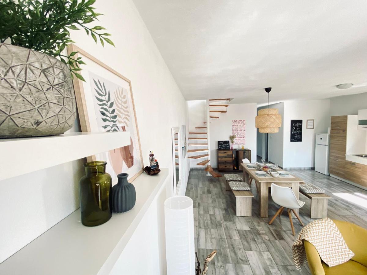 Apartment Valentina Кленовица Экстерьер фото