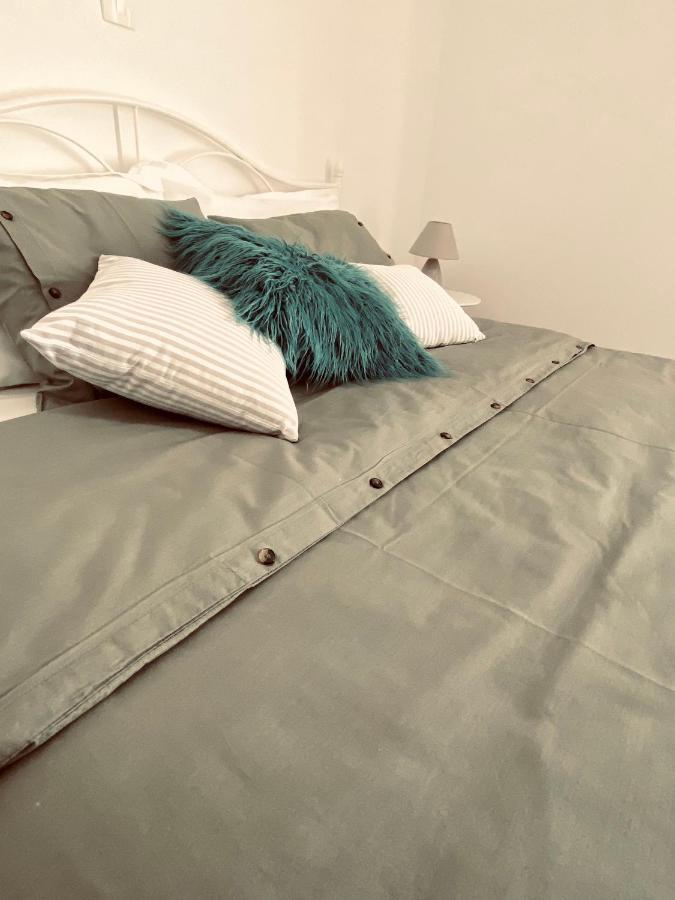 Apartment Valentina Кленовица Экстерьер фото